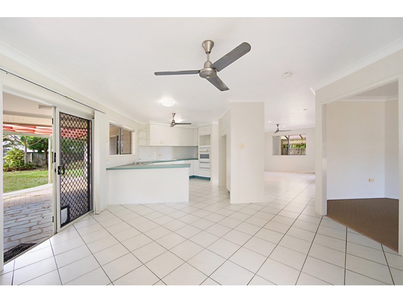 30 Redwood Avenue, Kirwan QLD 4817