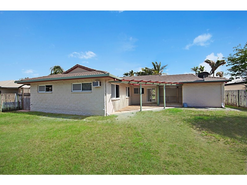 30 Redwood Avenue, Kirwan QLD 4817