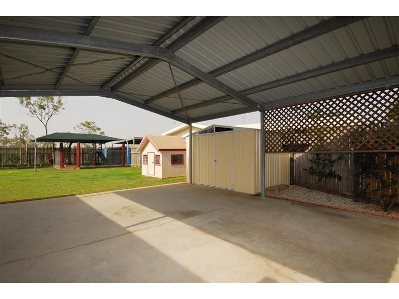 12 Biraldo Court, Burdell QLD 4818