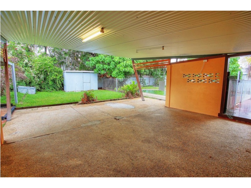 10 Weaver Street, Heatley QLD 4814