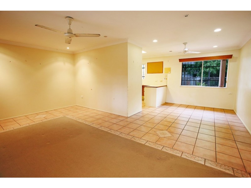 10 Weaver Street, Heatley QLD 4814