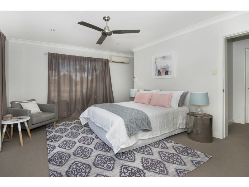 28 Peter Street, Kelso QLD 4815