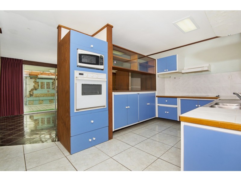 4 Lynd Street, Mundingburra QLD 4812