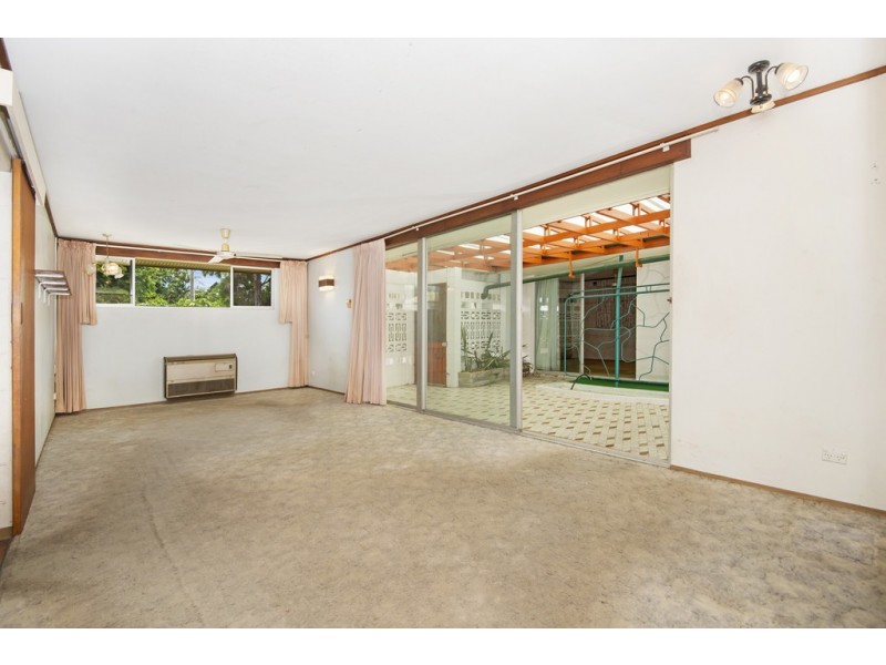 4 Lynd Street, Mundingburra QLD 4812