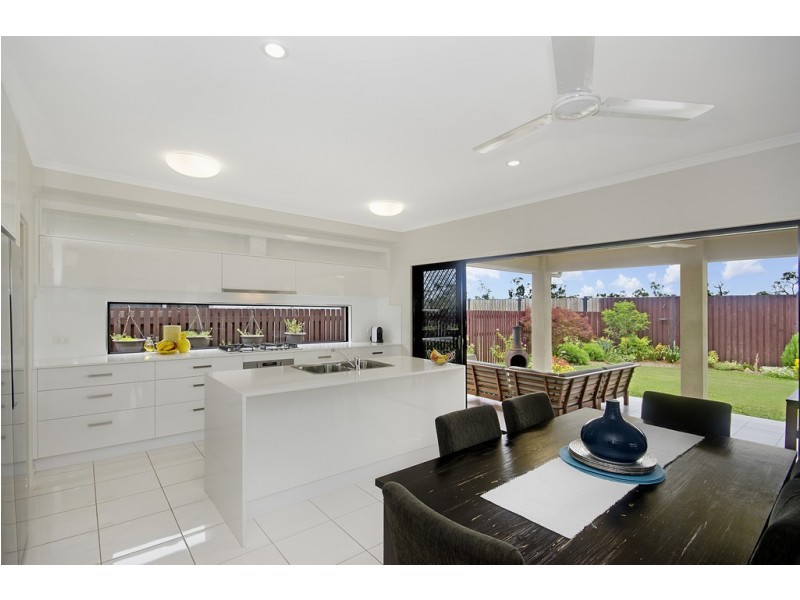 73 Iona Avenue, Burdell QLD 4818