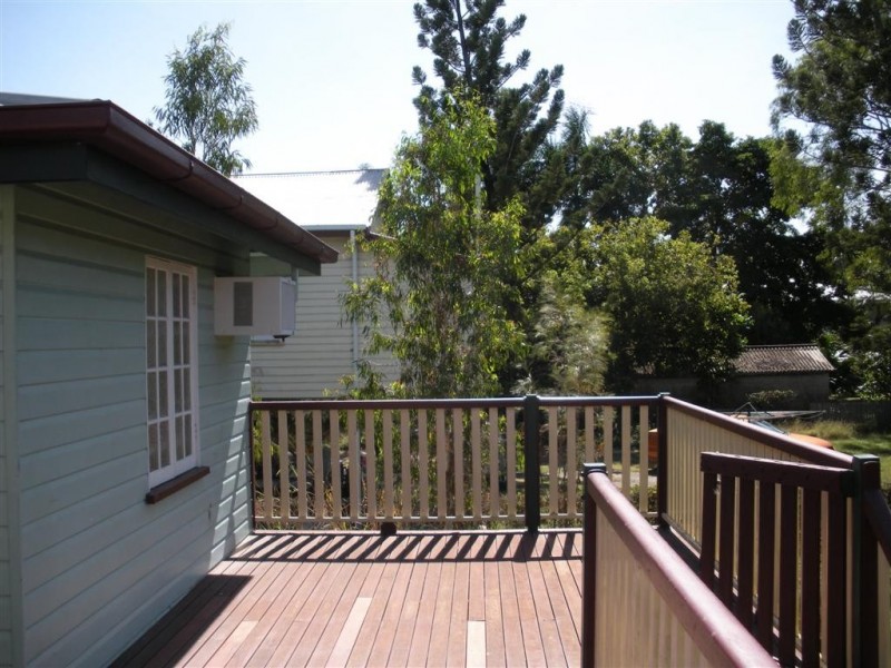 56 Cheyne Street, Pimlico QLD 4812