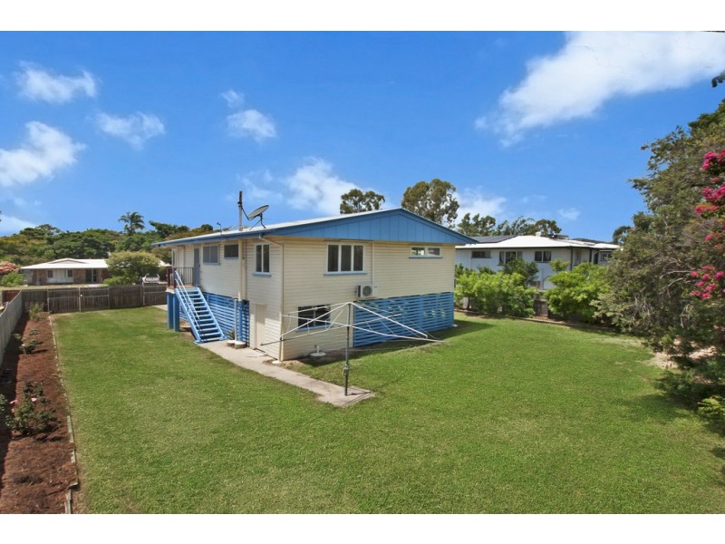 15 Arila Street, Cranbrook QLD 4814