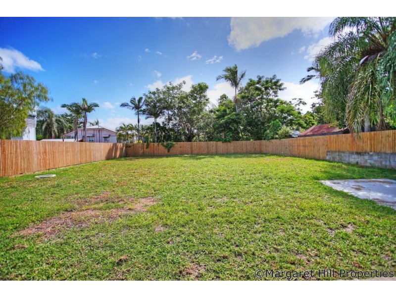 67 Ahearne Street, Hermit Park QLD 4812