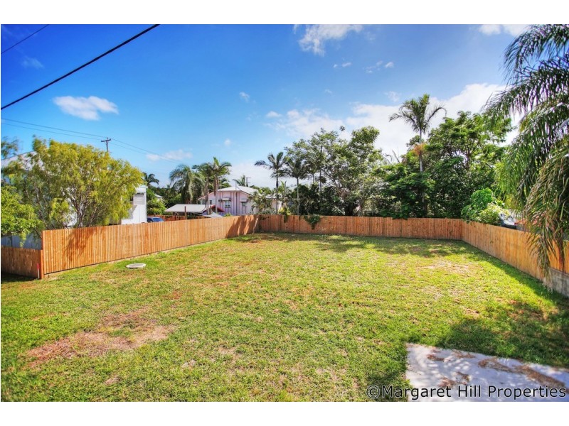 67 Ahearne Street, Hermit Park QLD 4812