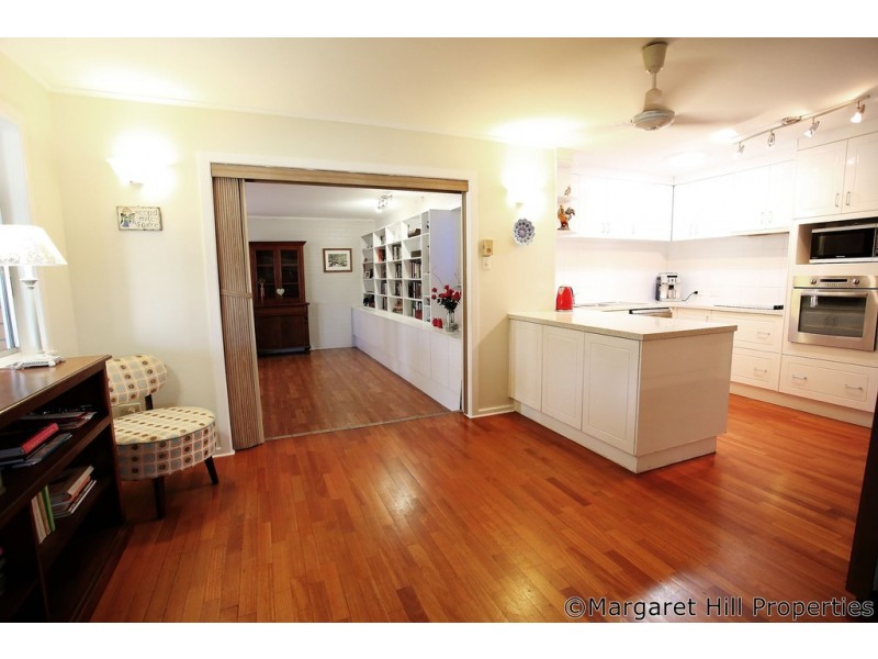 3 Johnson Street, Mundingburra QLD 4812