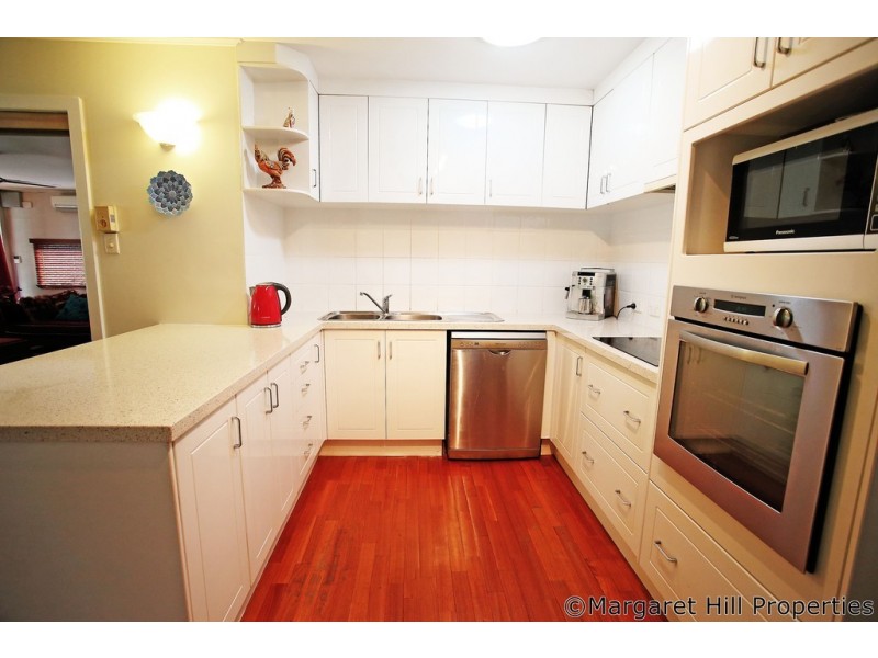 3 Johnson Street, Mundingburra QLD 4812