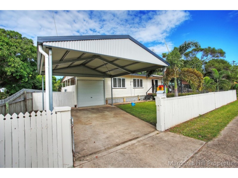 221 Hugh Street, Currajong QLD 4812