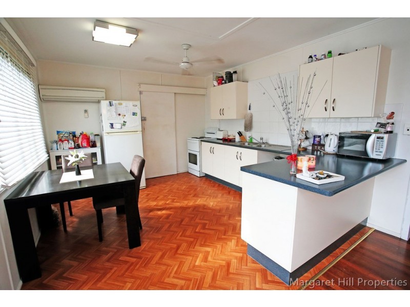 221 Hugh Street, Currajong QLD 4812