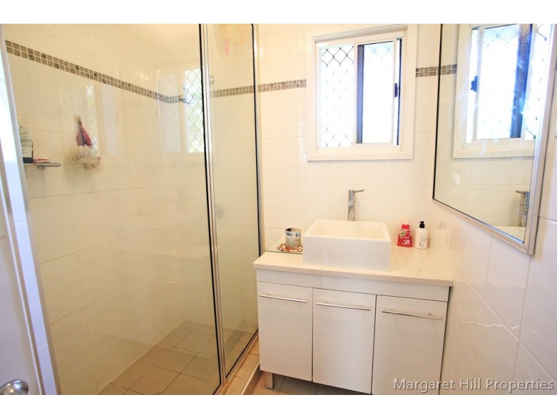 221 Hugh Street, Currajong QLD 4812