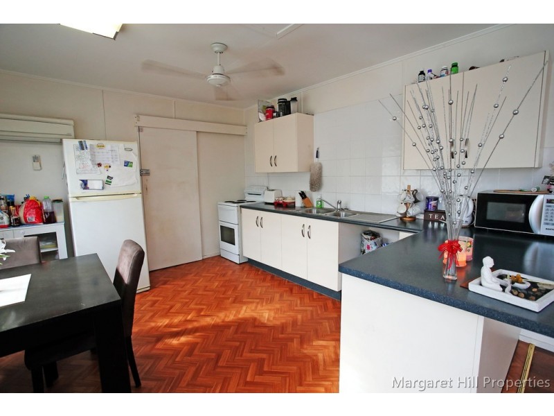 221 Hugh Street, Currajong QLD 4812