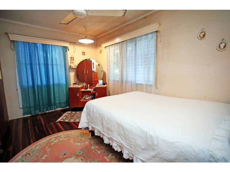 321 Charles Street, Heatley QLD 4814