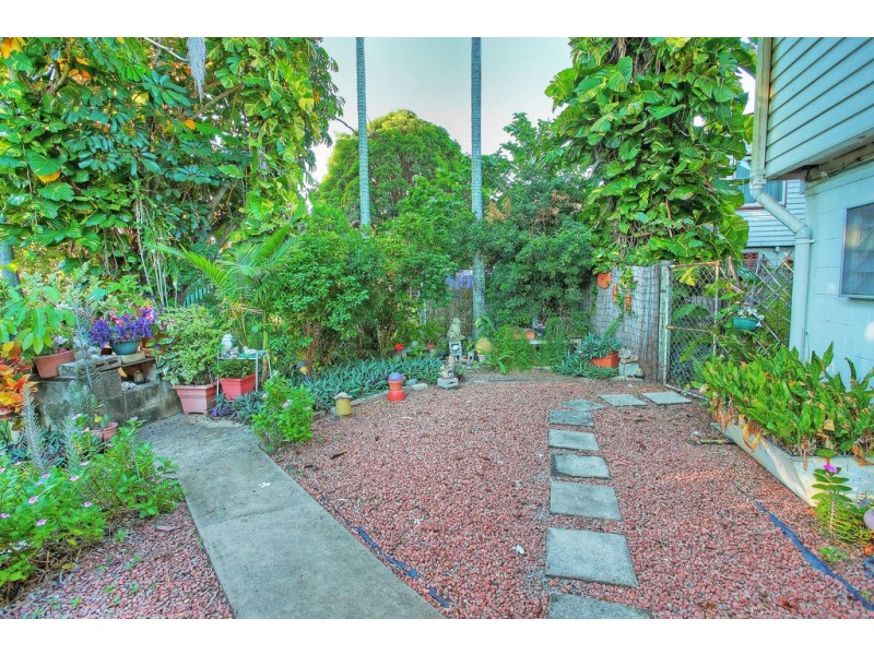 321 Charles Street, Heatley QLD 4814