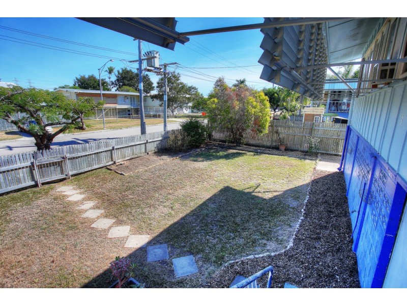 12 Nyora Street, Currajong QLD 4812