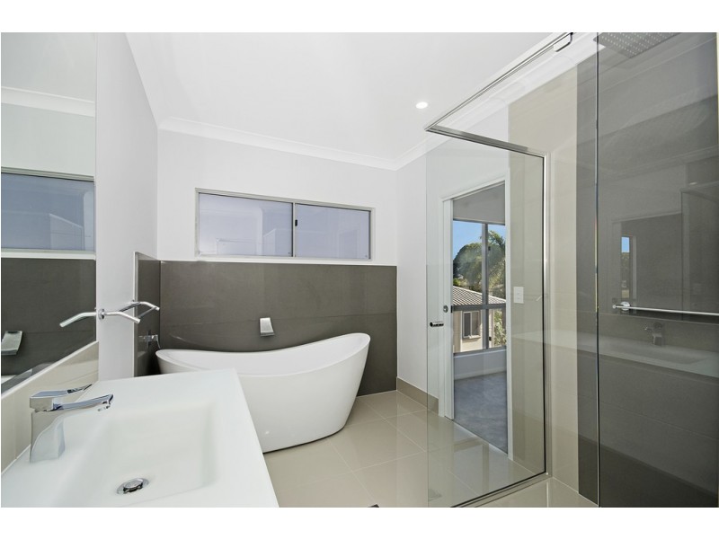 29 Hubert Street, South Townsville QLD 4810