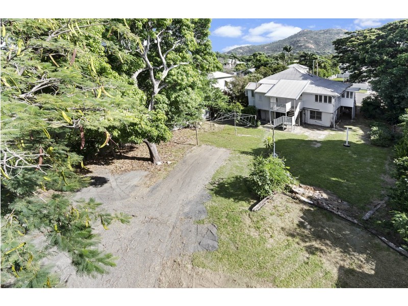 23 Third Street, Railway Estate QLD 4810