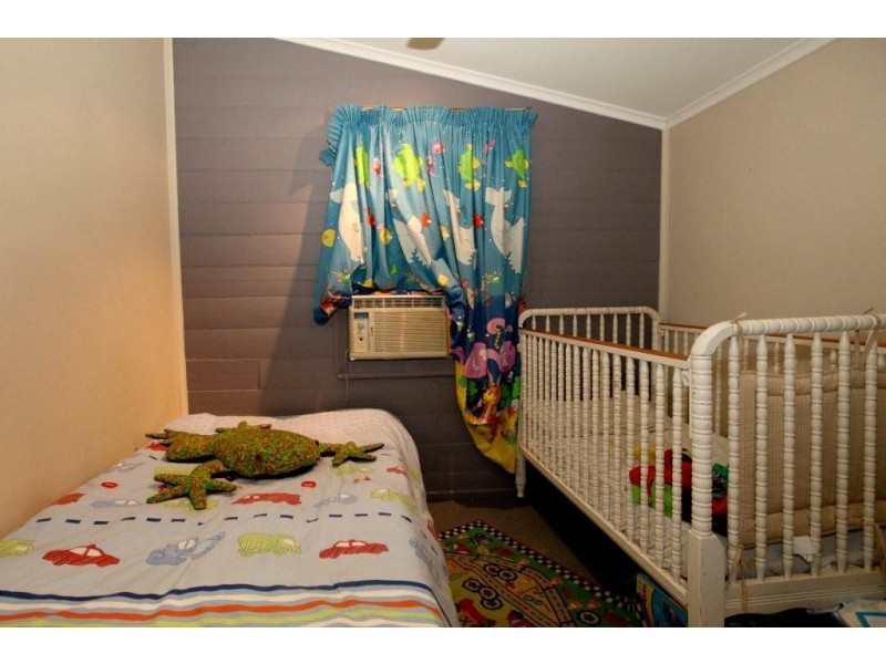 59 Perkins Street, South Townsville QLD 4810