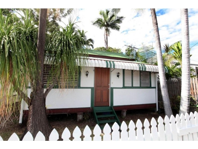 59 Perkins Street, South Townsville QLD 4810