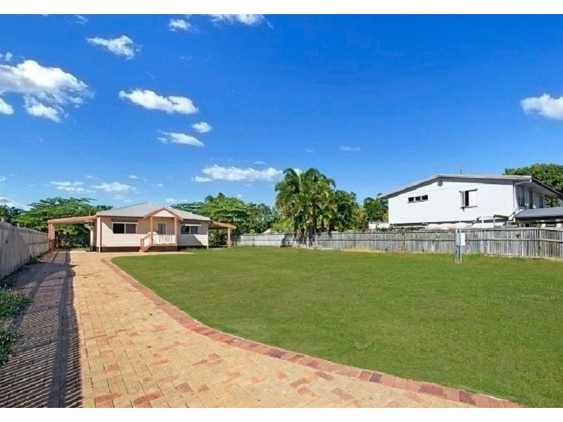 84 McAlister Street, Oonoonba QLD 4811