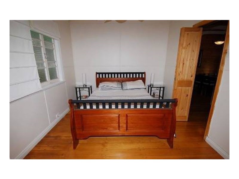 60 Seventh Street, Railway Estate QLD 4810