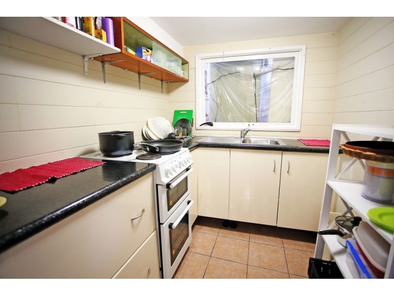 60 Seventh Street, Railway Estate QLD 4810