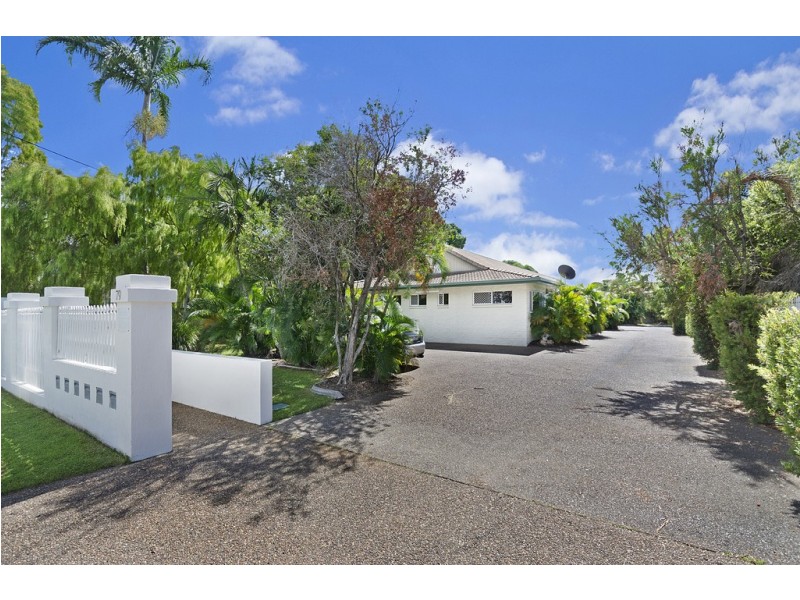 1/79 Gorden Street, Garbutt QLD 4814