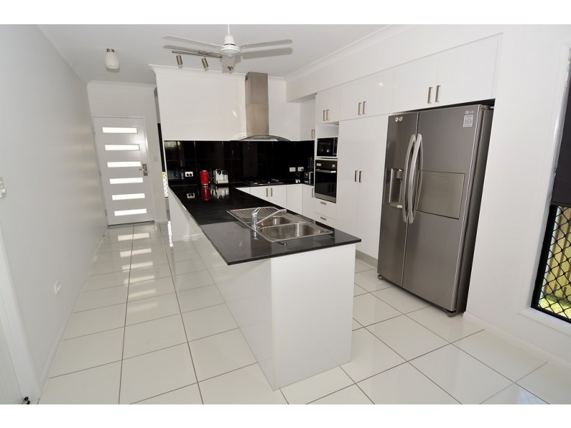 62 Griffey Street, Burdell QLD 4818