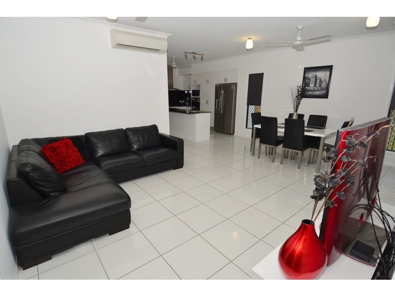 62 Griffey Street, Burdell QLD 4818