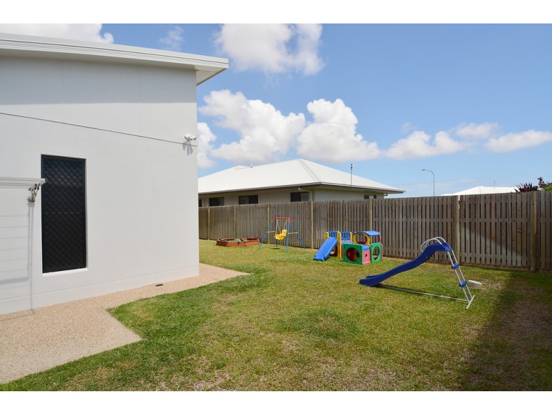 62 Griffey Street, Burdell QLD 4818