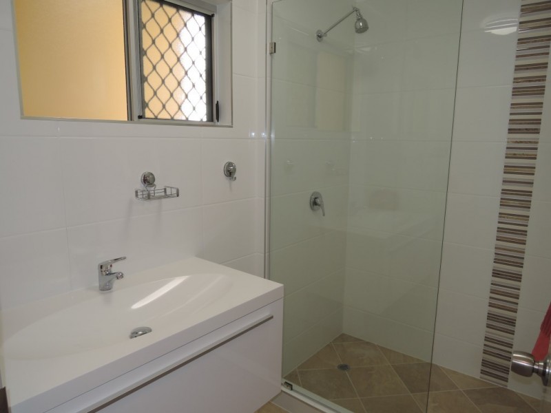 8 Bellevue Court, Wulguru QLD 4811