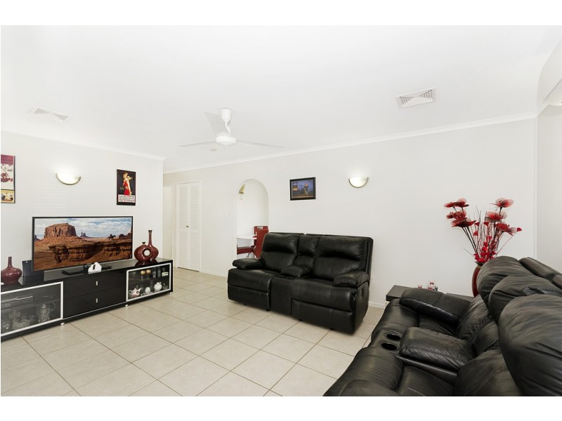 9 Birrahlee Crescent, Kirwan QLD 4817