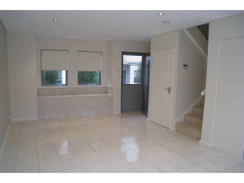 6/16-18 Merton Street, Sutherland NSW 2232