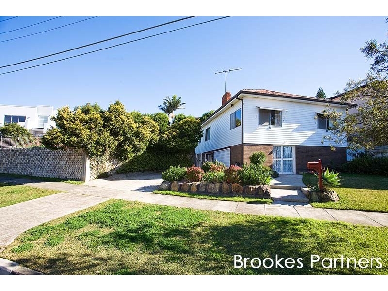 17 East Crescent, Hurstville Grove NSW 2220