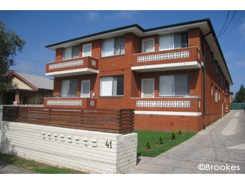 8/41 Augusta Street, Punchbowl NSW 2196