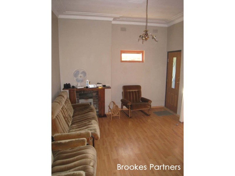 77 Hillcrest Avenue, Hurstville Grove NSW 2220