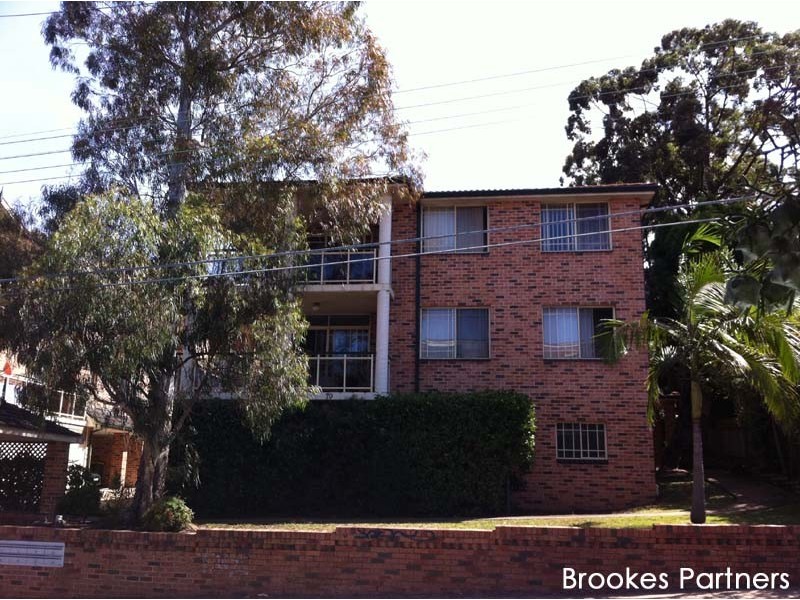 2/79-81 Woniora Road, Hurstville NSW 2220