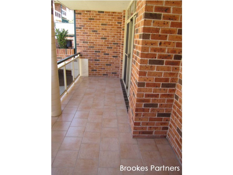 2/79-81 Woniora Road, Hurstville NSW 2220