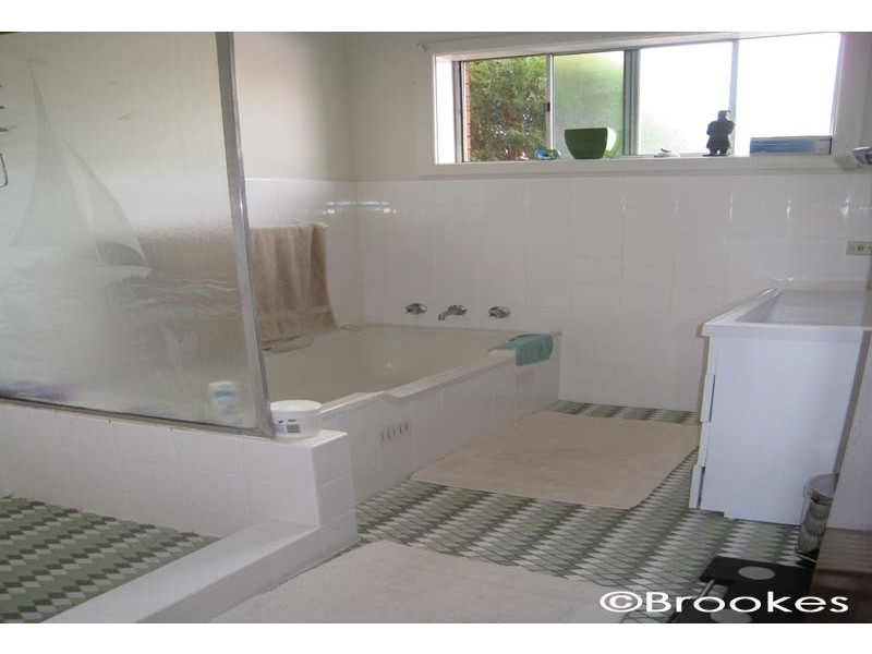 16 Malvern Road, Miranda NSW 2228