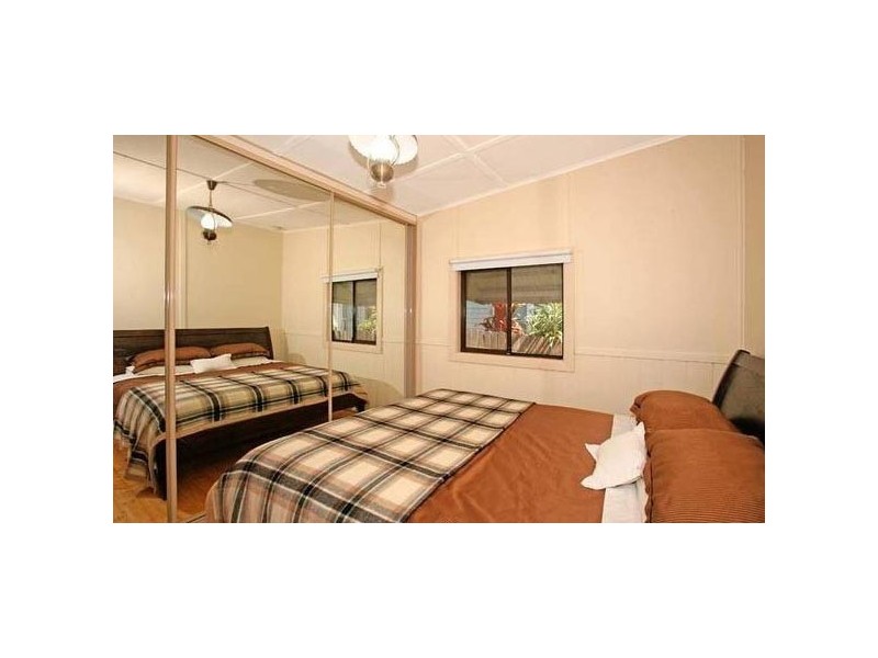 53 Universal Street, Mortdale NSW 2223