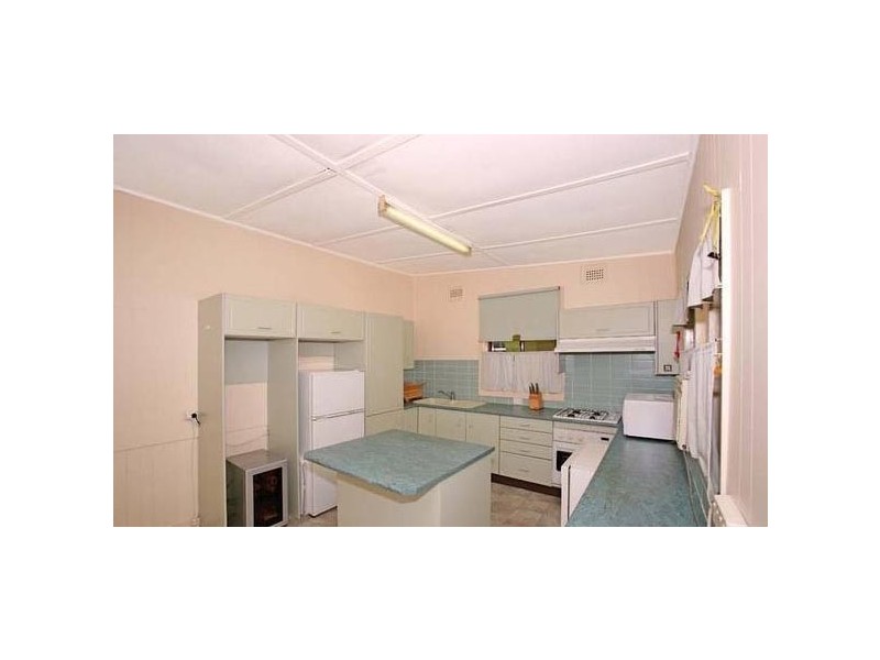 53 Universal Street, Mortdale NSW 2223