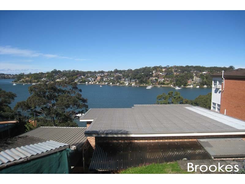 1/2 Algernon Street, Oatley NSW 2223