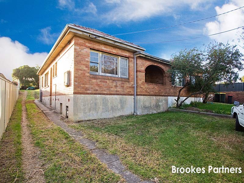 19B  Greenacre Road, South Hurstville NSW 2221