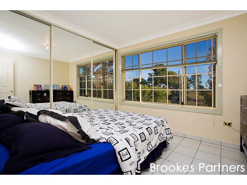 14 Binalong Avenue, Georges Hall NSW 2198