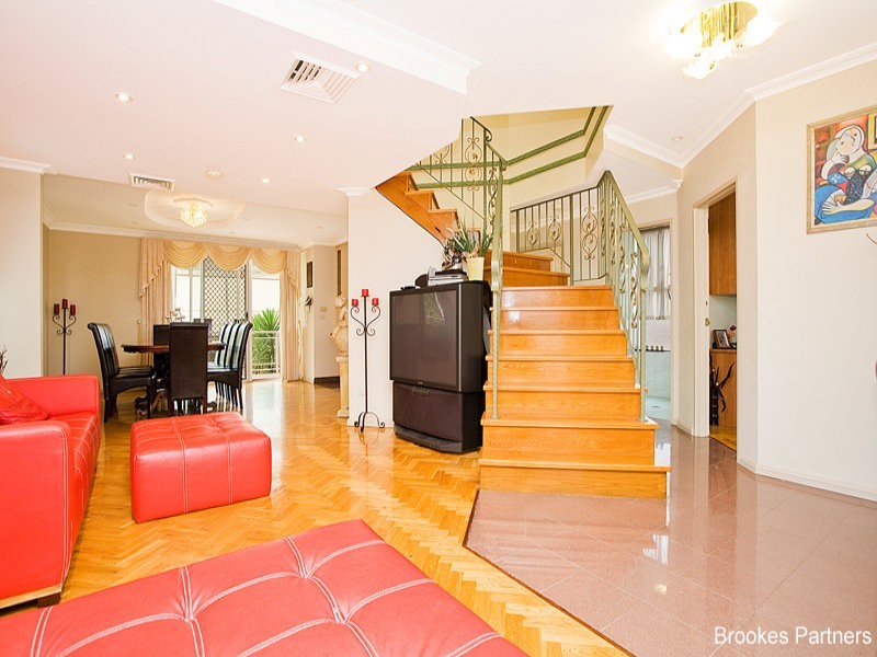 15 Wylmar Avenue, Burraneer NSW 2230