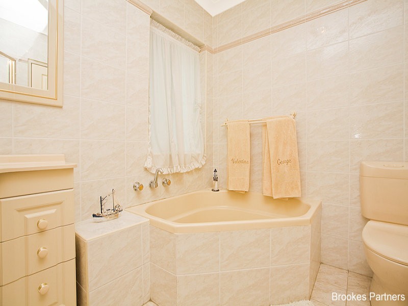 15 Wylmar Avenue, Burraneer NSW 2230