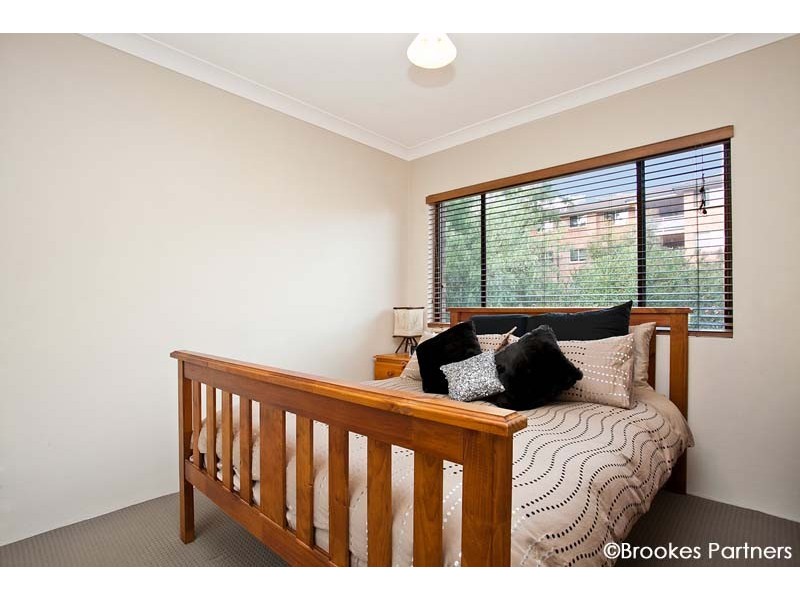 9/44 – 48  The Grand Parade, Sutherland NSW 2232